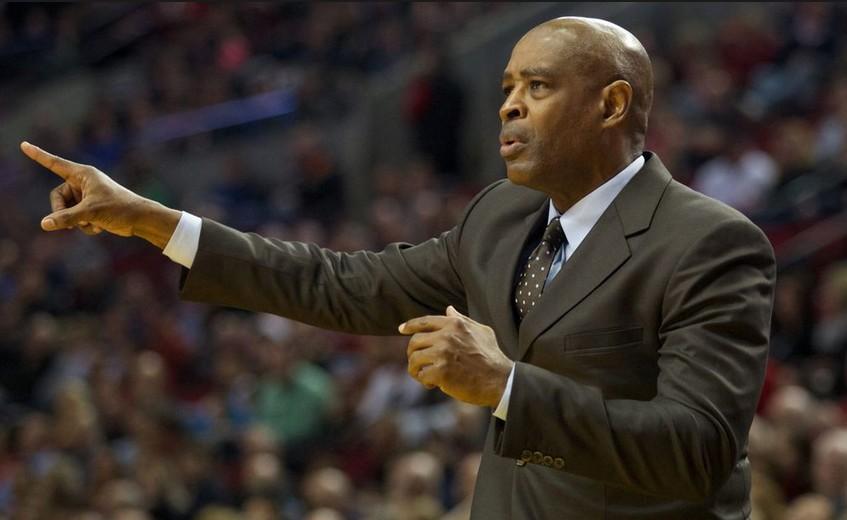 杏彩体育直播-雄鹿主帅泰伦-卢：球队信心满满愿登顶总冠军的简单介绍