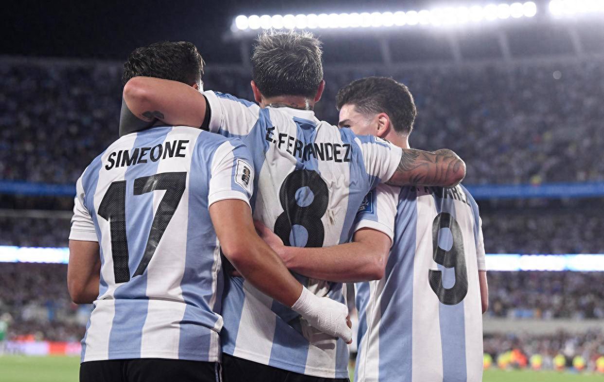 包含阿根廷梅西领军全队备战下一轮比赛的词条 包含阿根廷梅西领军全队备战下一轮比赛的词条