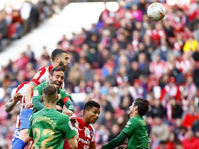 包含格拉纳达主场战平,艰辛拿到一分的词条 包含格拉纳达主场战平,艰辛拿到一分的词条