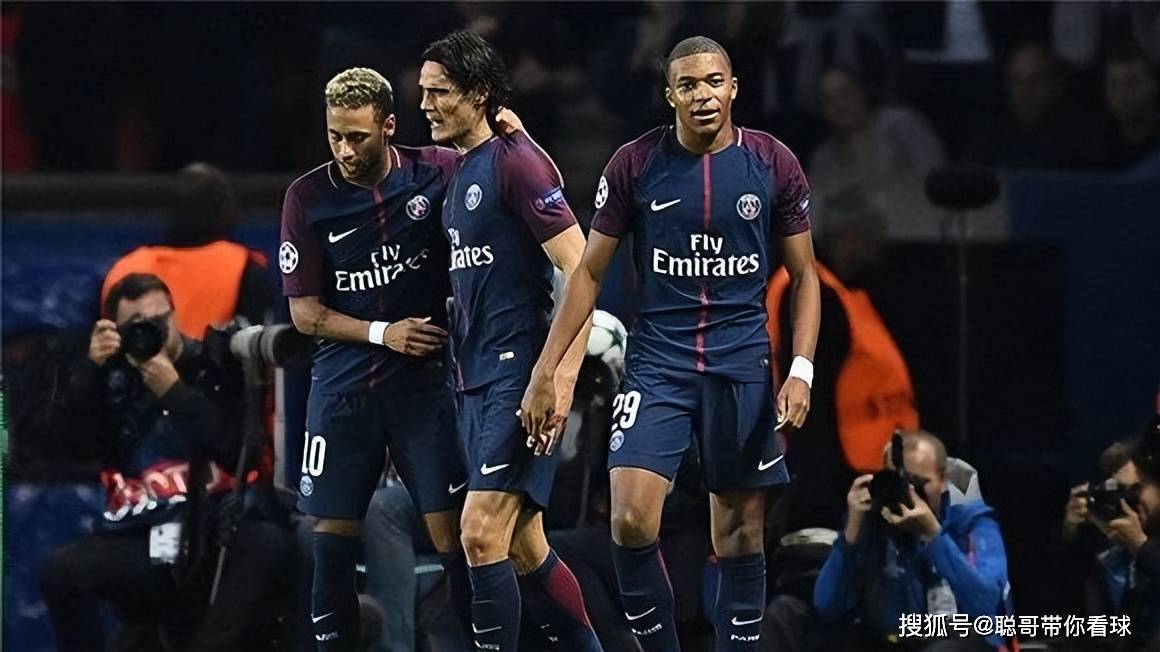 杏彩体育官网入口-巴黎圣日耳曼客场逆转，击败实力对手(巴黎圣日耳曼客场逆转,击败实力对手的是谁)