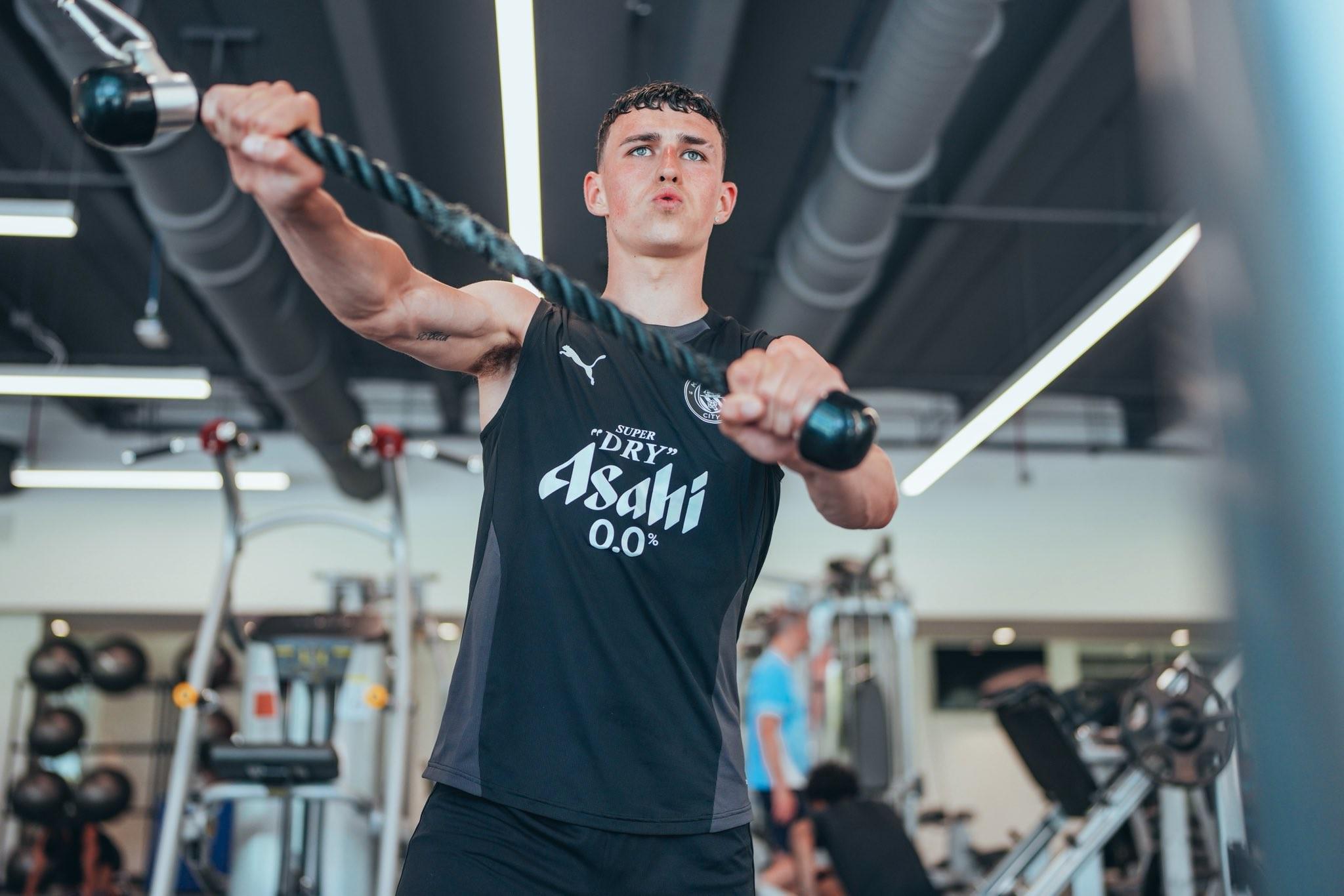 杏彩体育下载-塔斯马尼亚联外援训练状态火热，世俱杯淘汰赛关键战