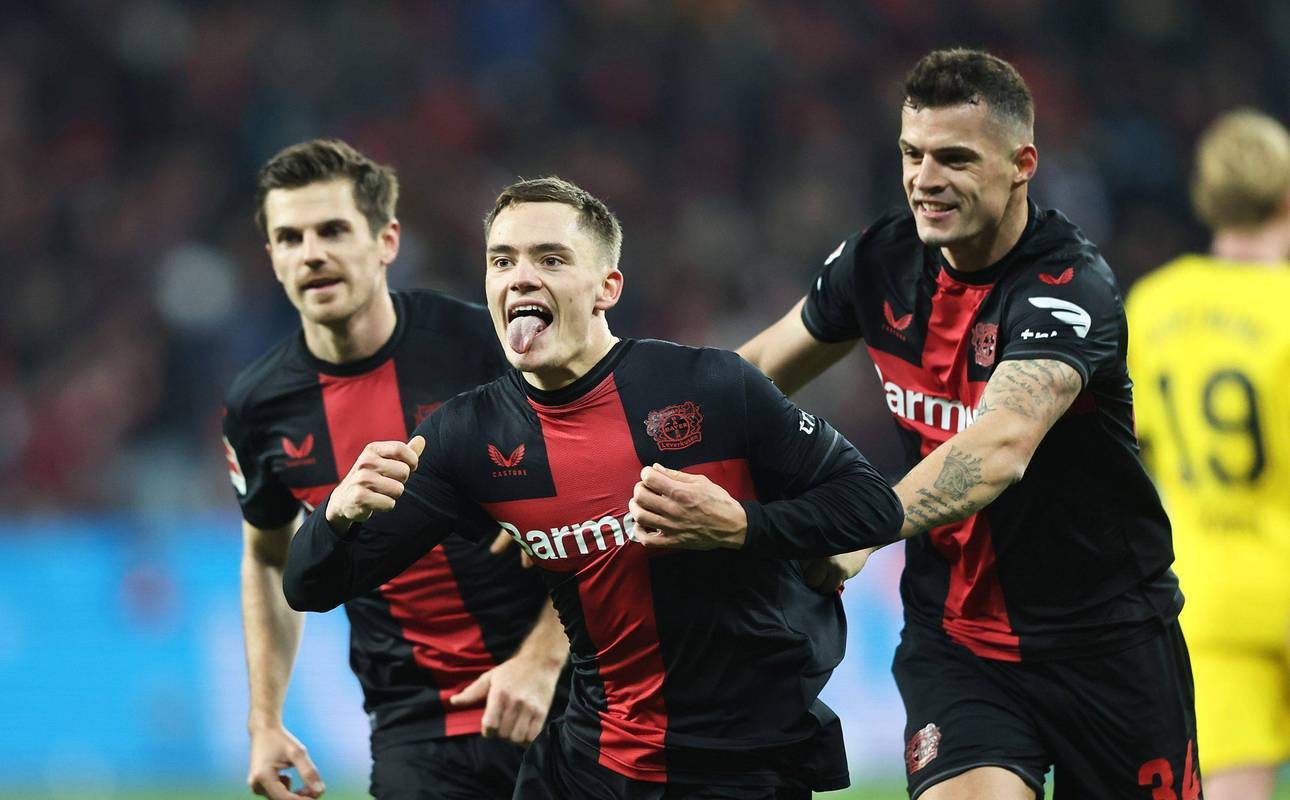 杏彩体育官网入口-包含勒沃库森不费吹灰之力，轻松击败对手的词条