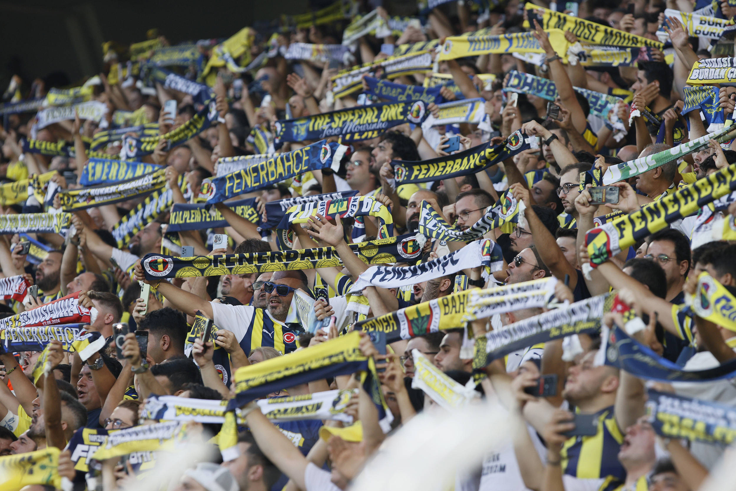 杏彩体育登录-包含部分球队球员伤情恶化，备战压力倍增的词条