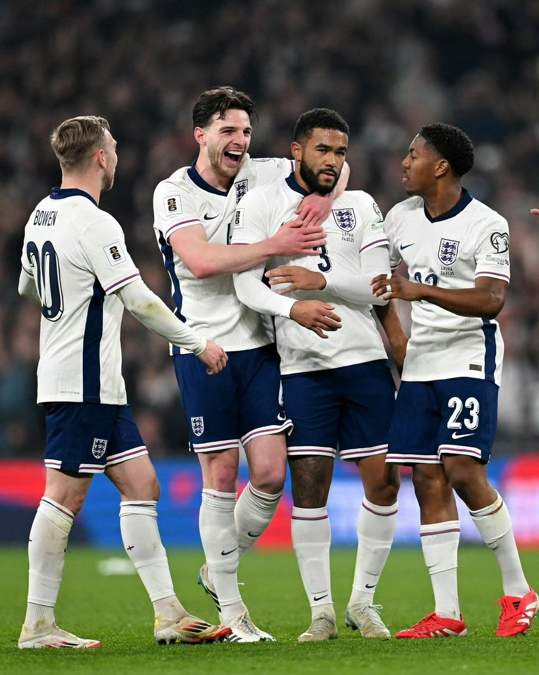 英格兰队在关键时刻爆冷战胜对手晋级欧洲联赛四强 英格兰队在关键时刻爆冷战胜对手晋级欧洲联赛四强