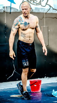 杏彩体育中国官网-卡尔蒂斯小将表现抢眼，劲旅添新力量