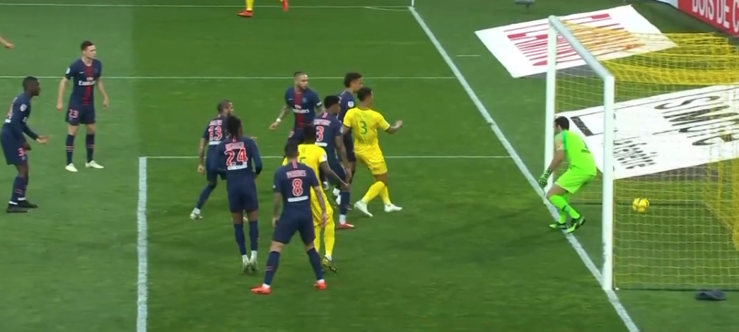 南特主场告负马赛，遭遇连续两场失利领头羊位置动摇