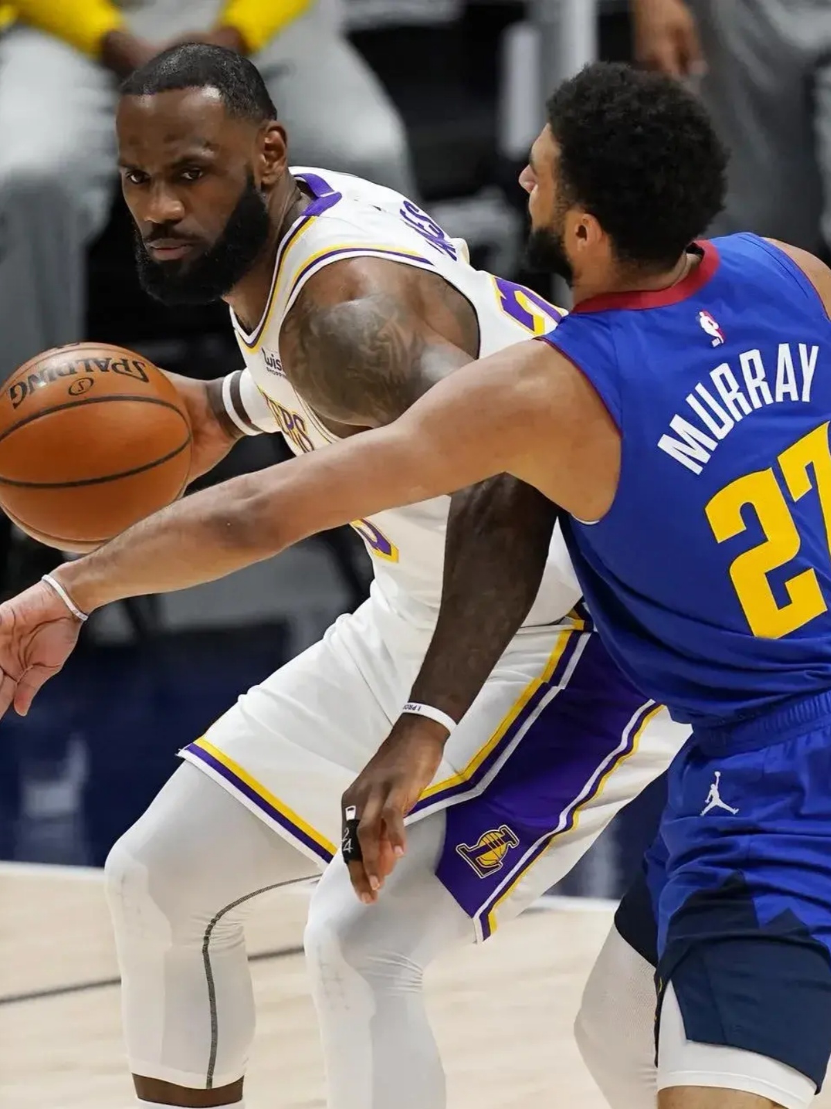 瓦朗谢纳队在胜利中体现出色表现 瓦朗谢纳队在胜利中体现出色表现