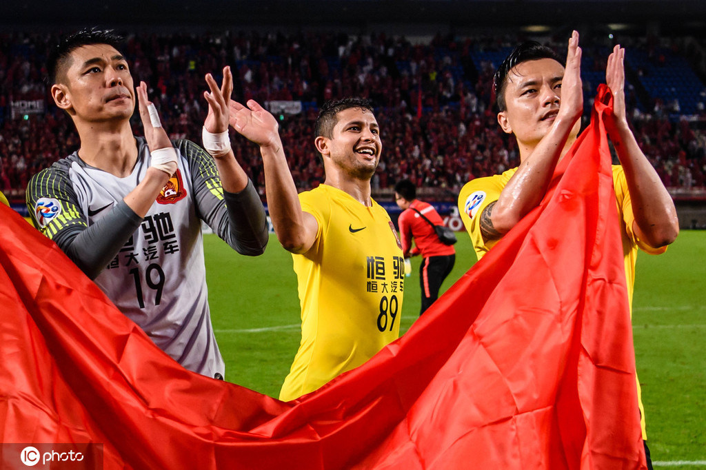 大连人迎战天津天海，争取客场取胜的简单介绍