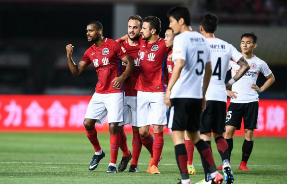 杏彩体育官方登录入口-北京人和客场逼平河南建业，积分持平