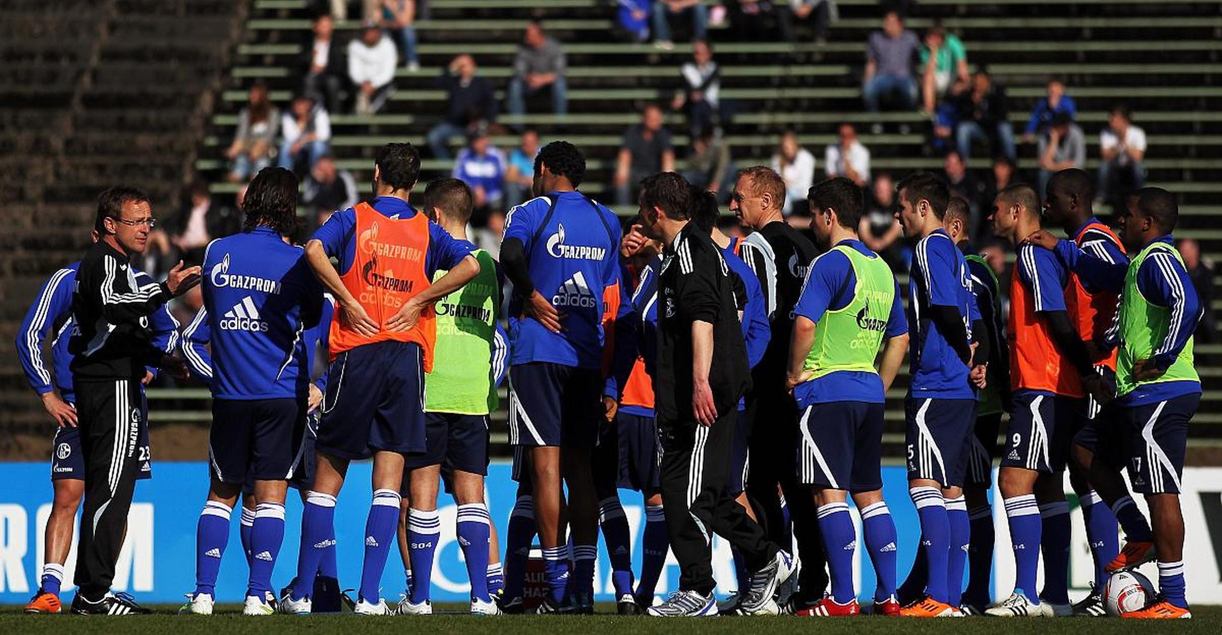 杏彩体育亚洲官网-包含南安普敦客场逼平热刺，保持不败势头的词条