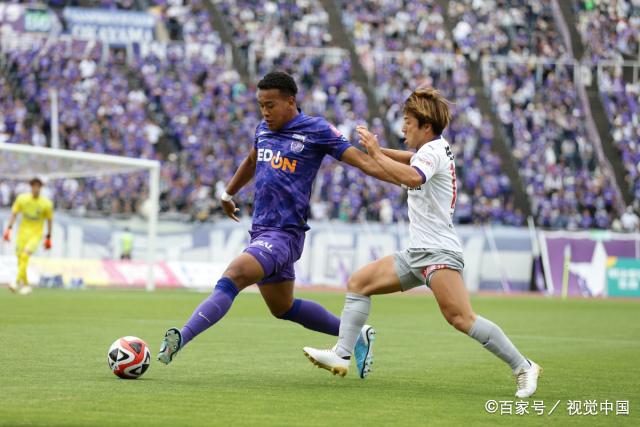 关于斯图加特队士气高涨，备战汉堡一战的信息