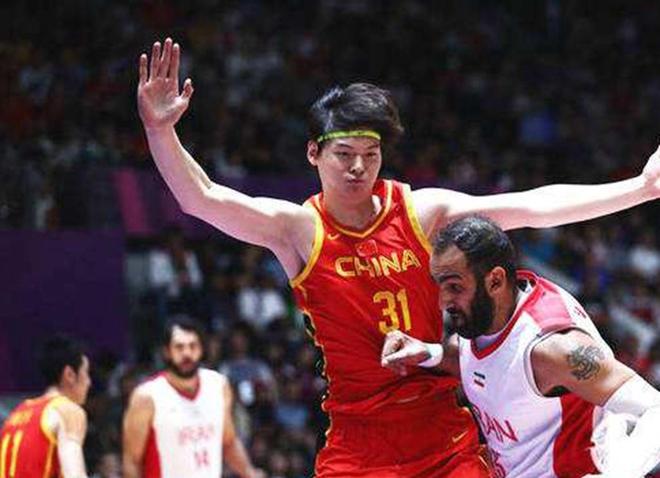 人队核心球员复出重返赛场，士气高涨